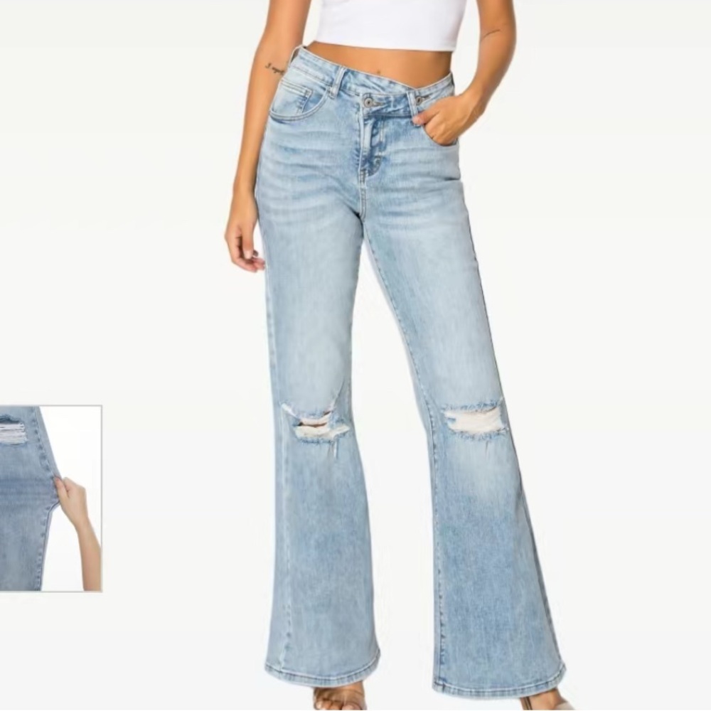 Blue Flare Wide Leg Jeans with Vintage Style